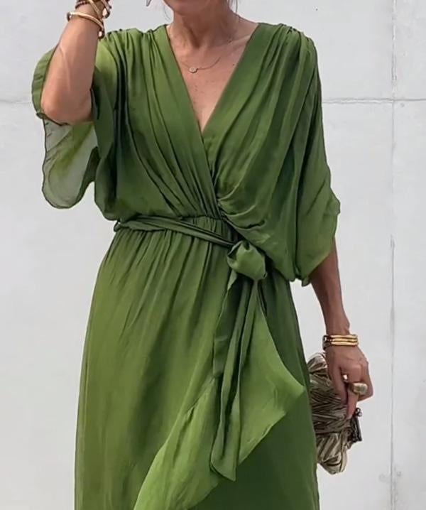 Stylish and elegant V-neck maxi dress